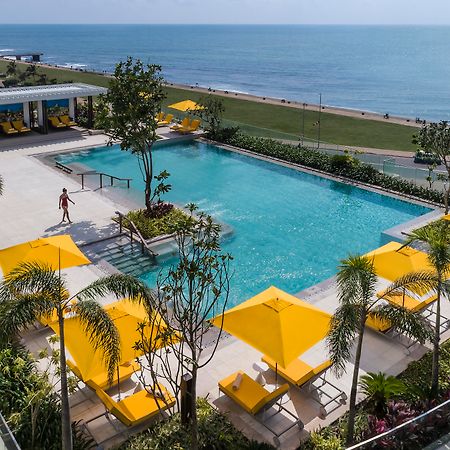 Shangri-La 콜롬보 외부 사진 The pool at the hotel